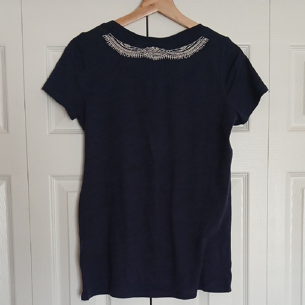 Lucky Brand Tee - Picture 4 of 9